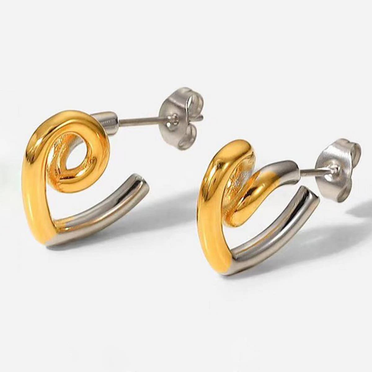 18K GOLD LOVE  HEART EARRINGS FOR WOMEN_CWAJE0555