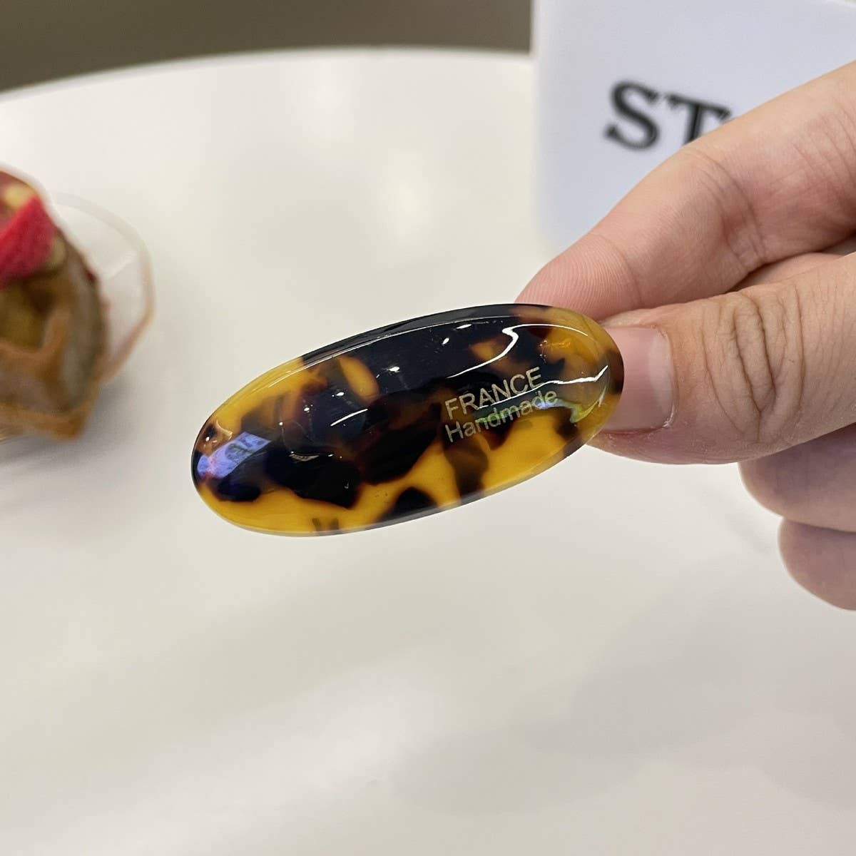 CWAHA4442_TEMPERAMENT SWEET RETRO OVAL SIMPLE HAIRPIN