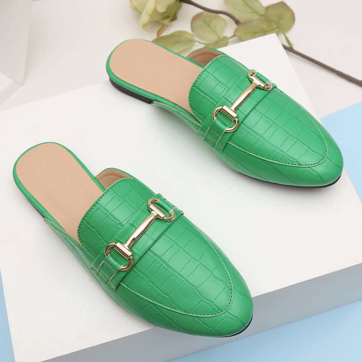 WOMEN LARGE SIZE CROCODILE LEATHER FLAT MULES