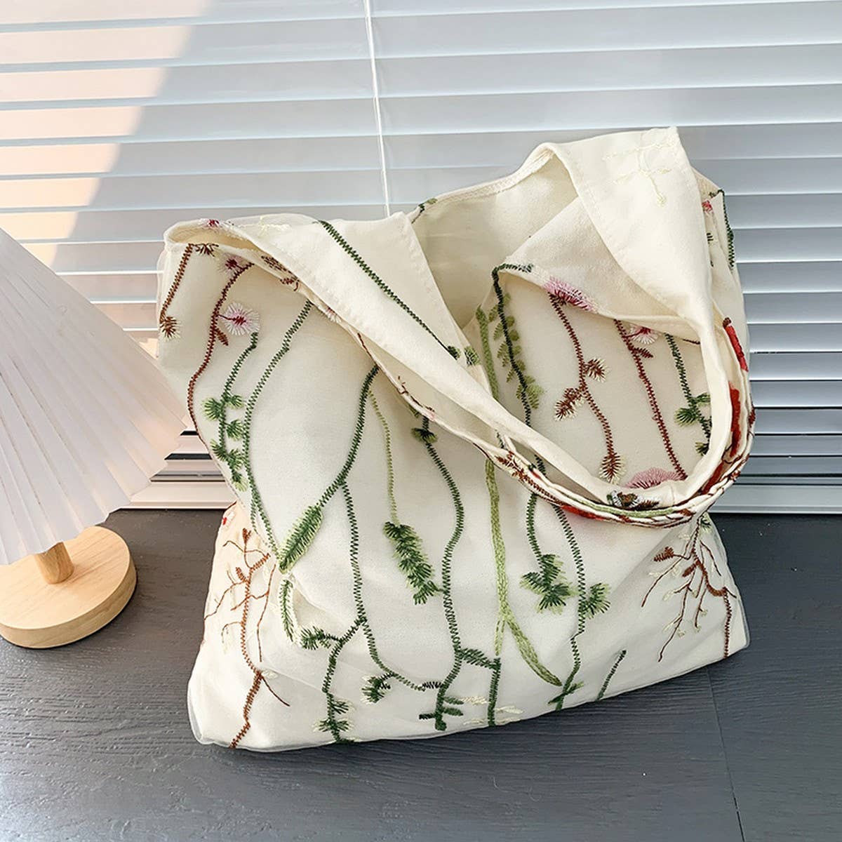 TOTE BAG CANVAS WITH EMBROIDERY MESH_CWAB2057