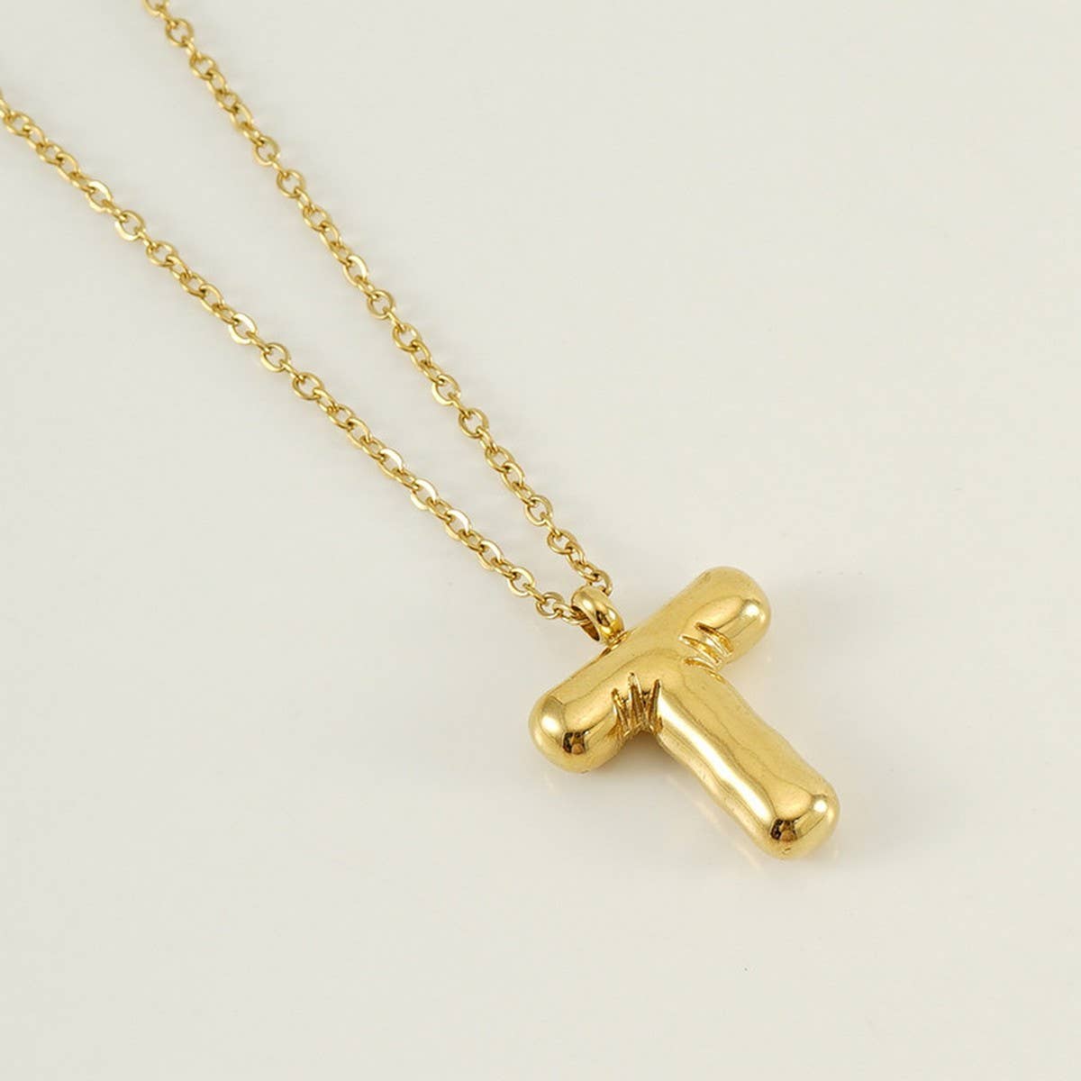 18K GOLD 26 LETTER PENDANT NECKLACE_CWAJE0676
