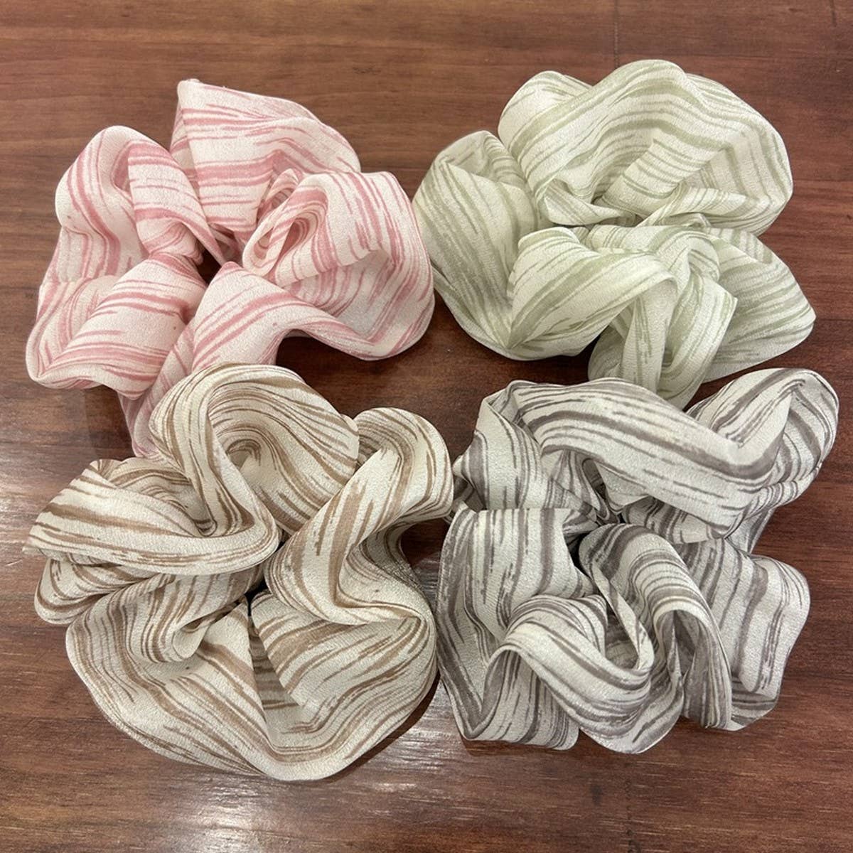 SWEET FLUFFY STRIPED HAIRBAND