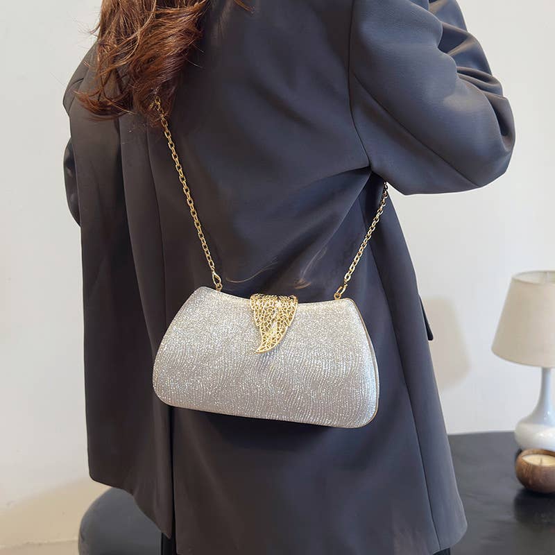 Fashionable shiny and versatile crossbody bag
