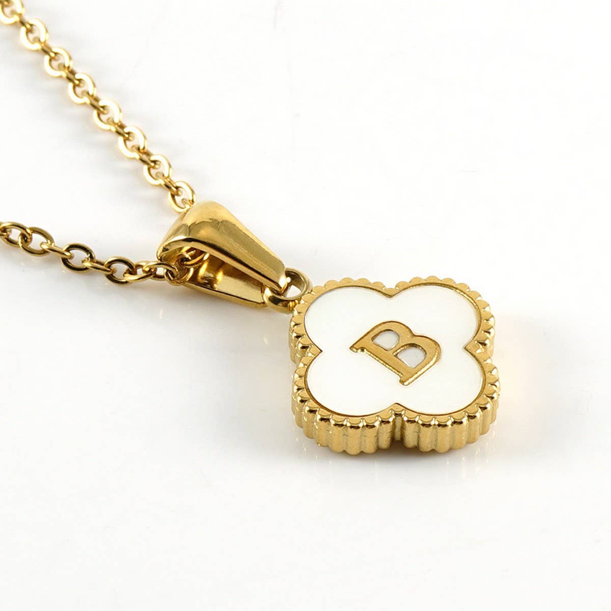 CWAJE1944_Simple Four Leaf Clover Letter Necklace