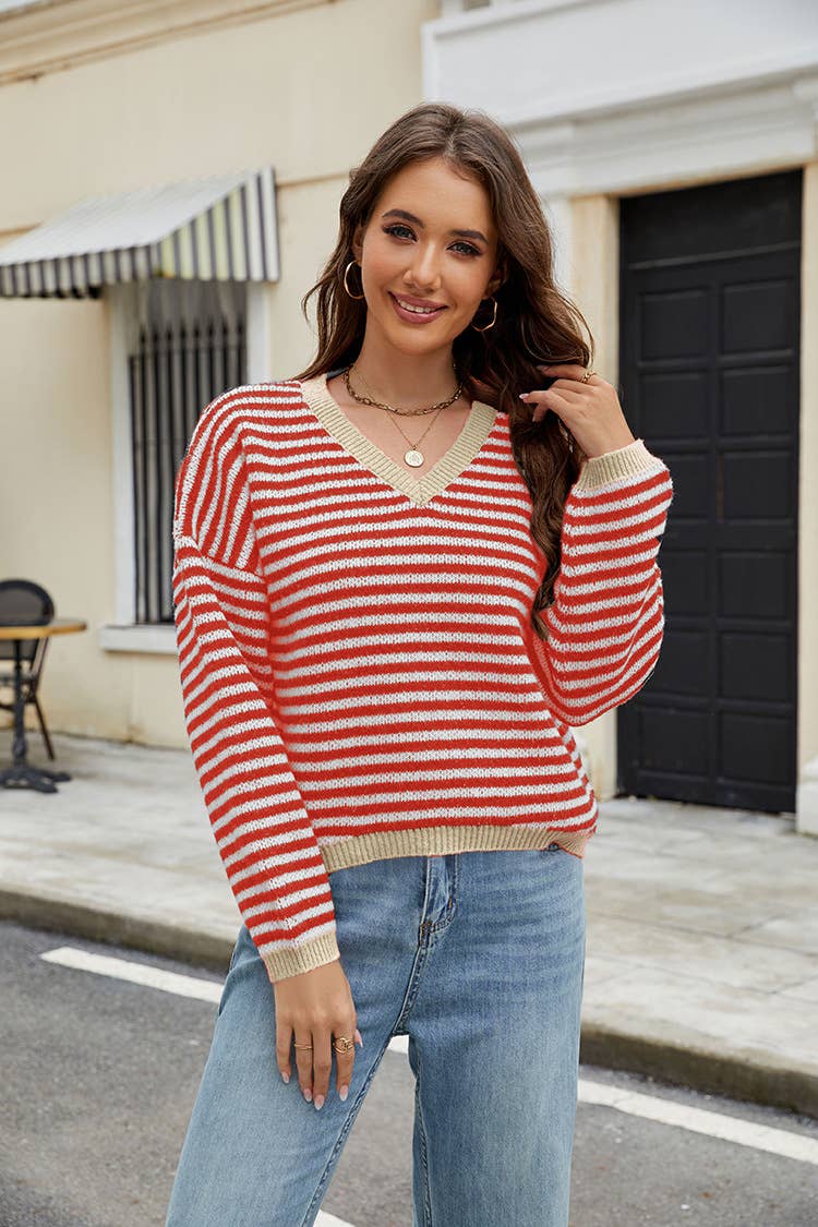 STYLISH CONTRASTING V-NECK KNITWEAR