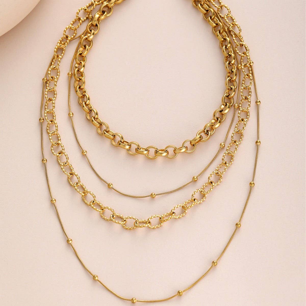 MULTI-LAYERED BEAD NECKLACE WITH 18K GOLD PLATING