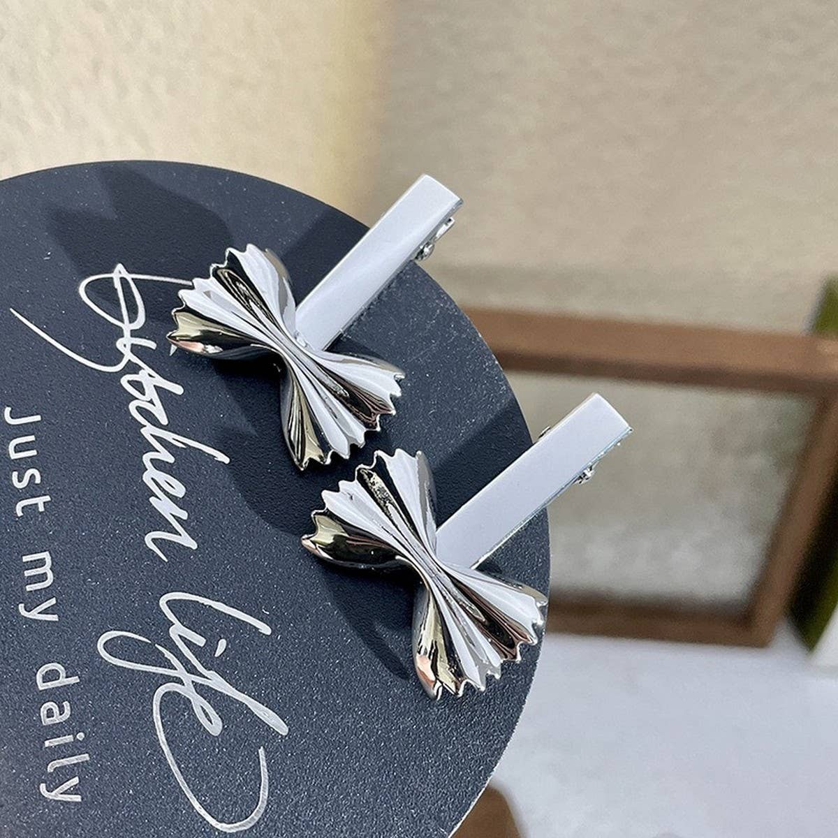 METAL ROSE HAIRPIN SIDE BANGS DUCKBILL CLIP