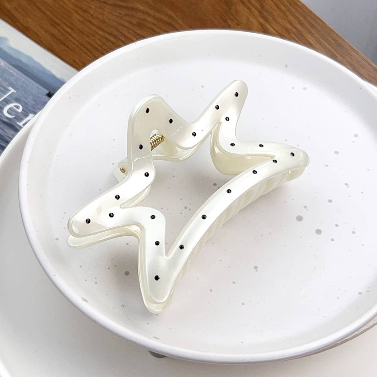 Cute polka dot versatile bow clipper