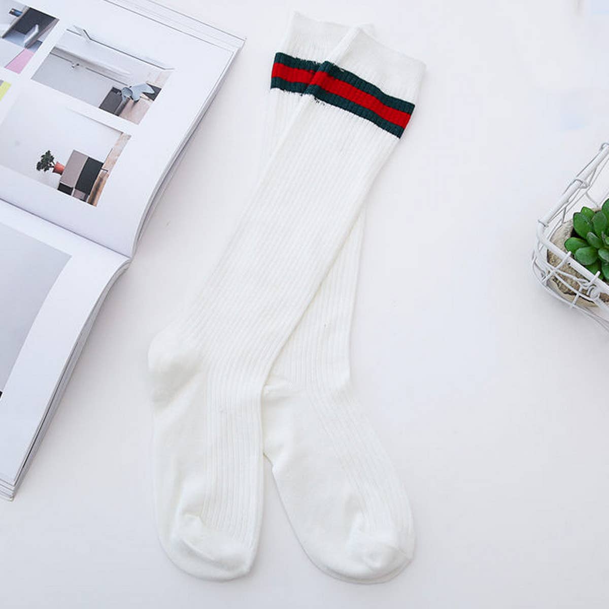 WOMEN RED AND GREEN STRIPED SOCKS
