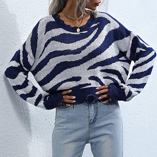 KNIT PULLOVER SWEATER WITH ZEBRA-PRINT CREW NECK
