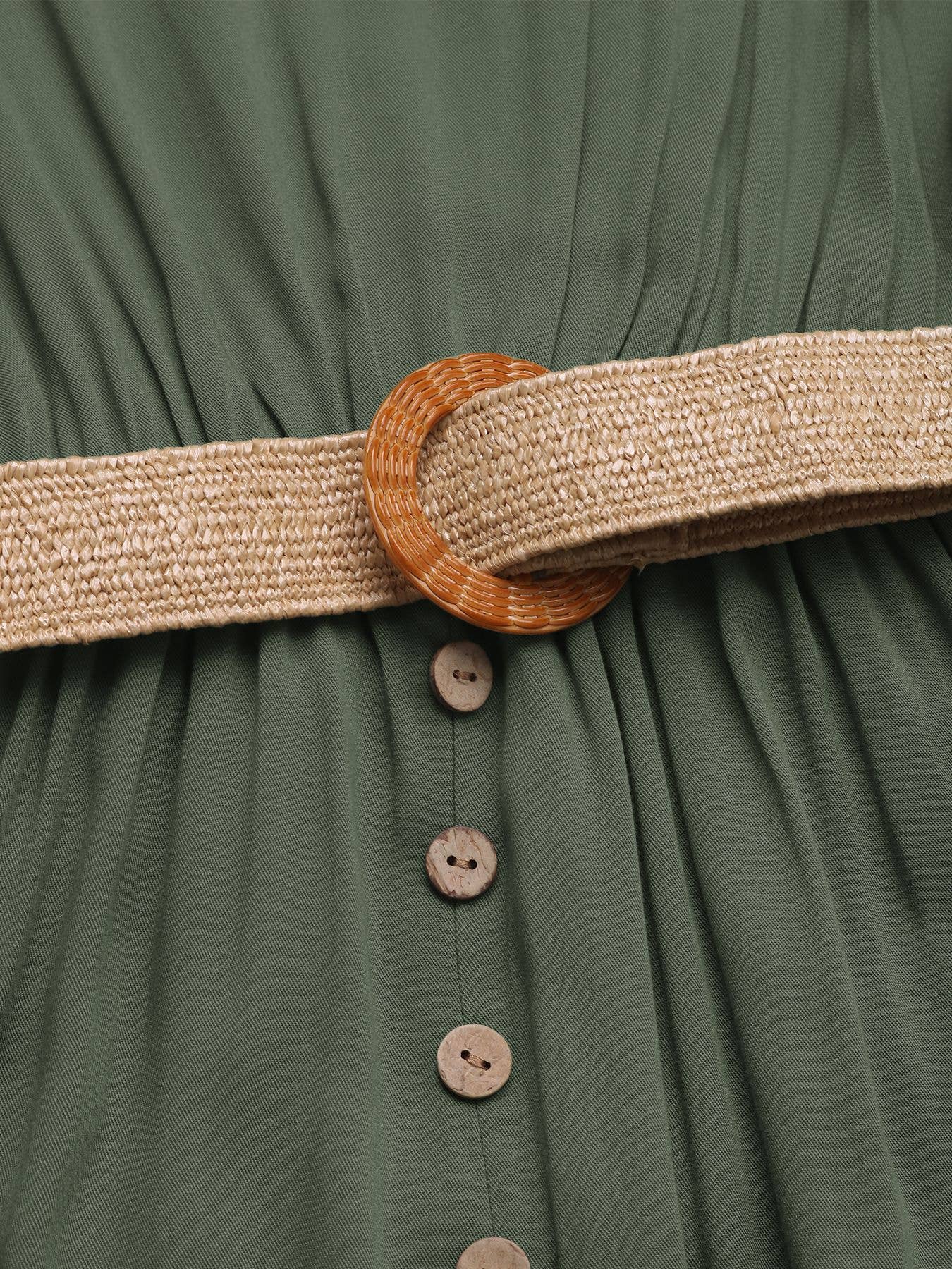 Sleeveless V-neck dress in solid color with split