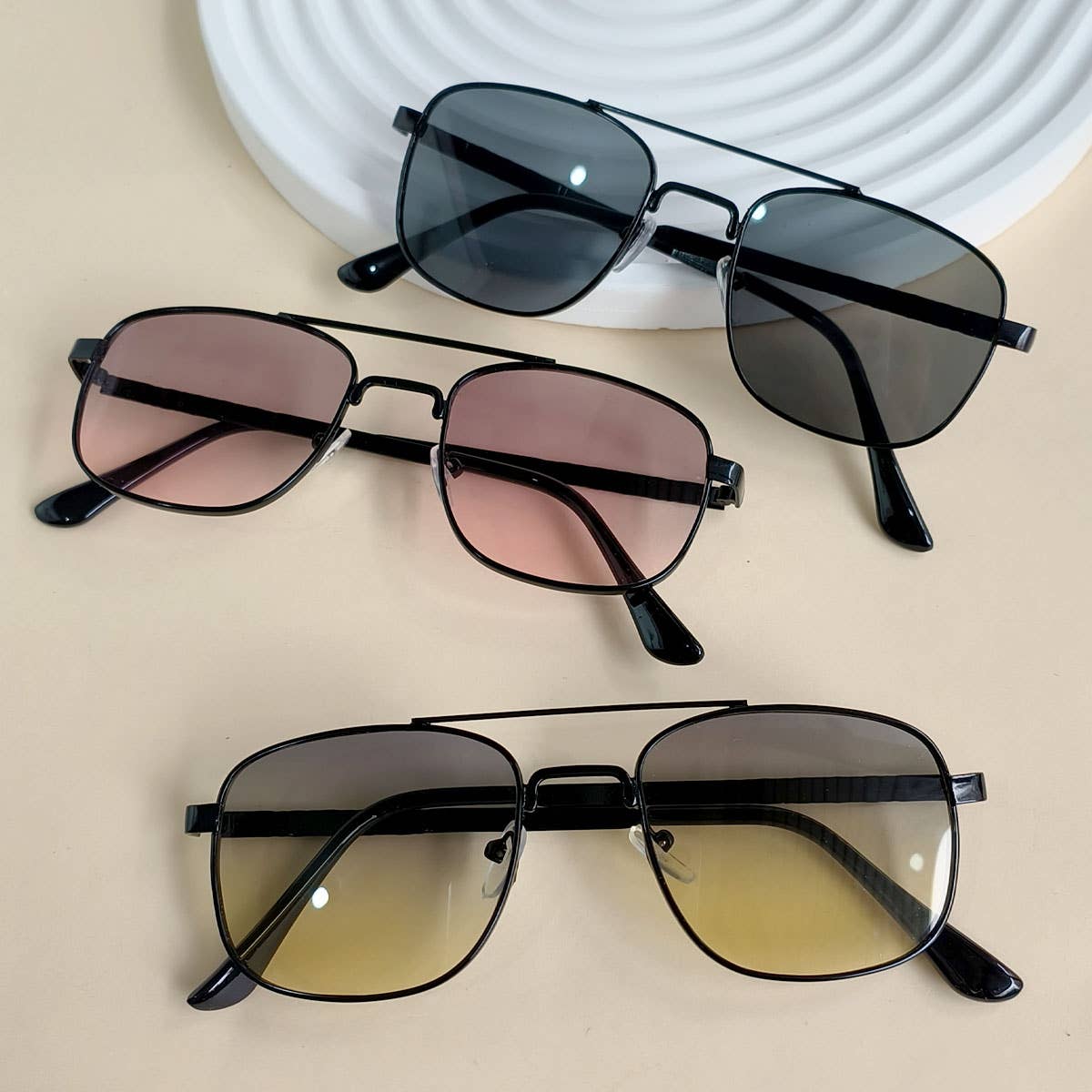 FLAT TOP FRAME SQUARE SUNGLASSES