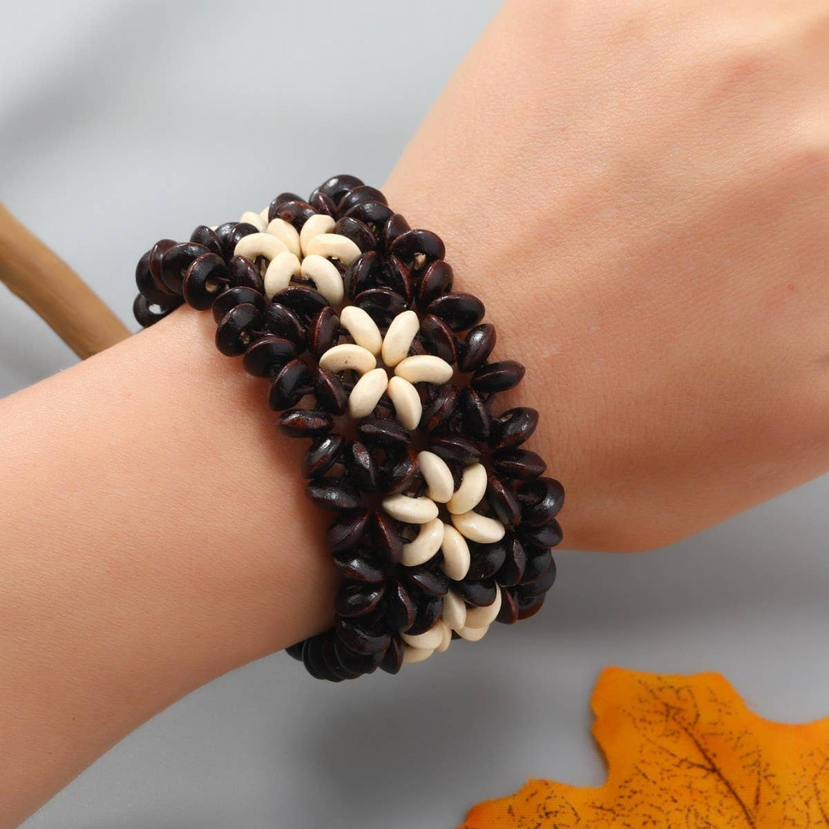 COCONUT SHELL ETHNIC STYLE HANDMADE BRACELET