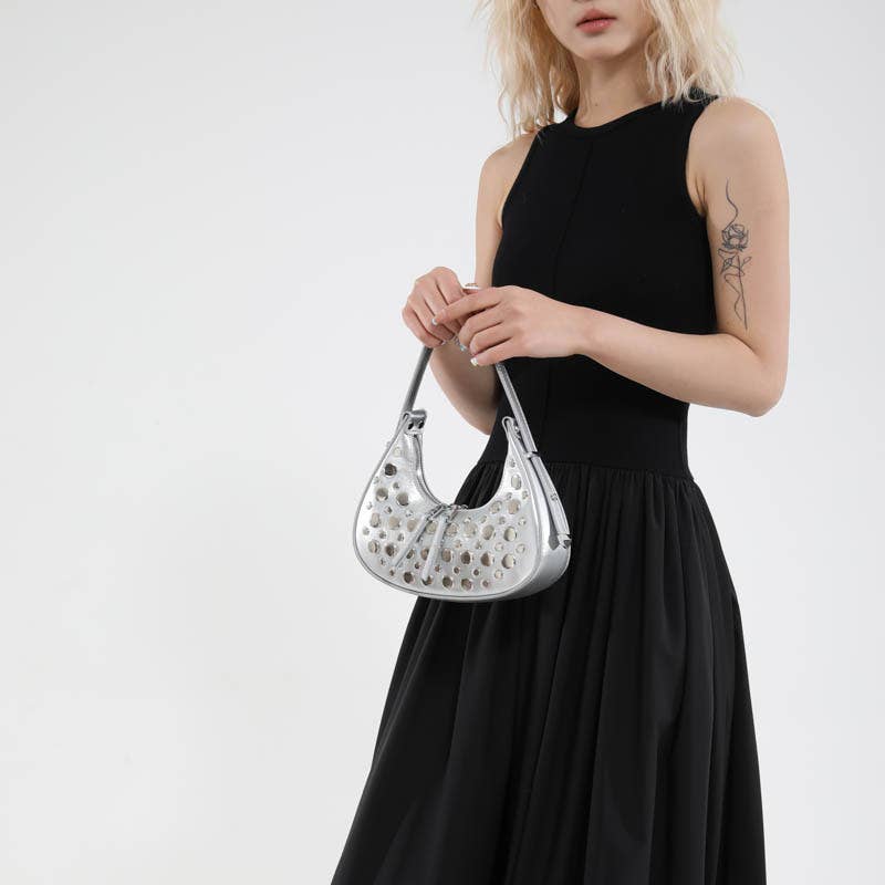 Rivet fashionable casual single-shoulder bag