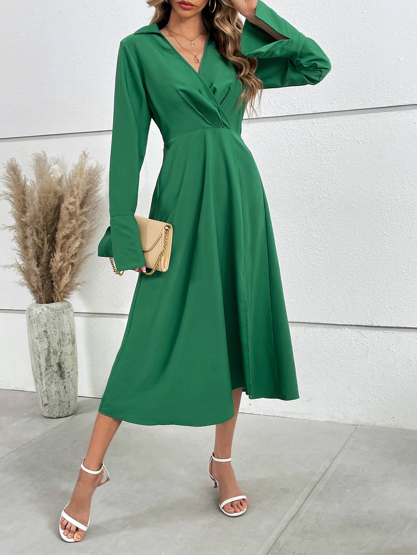 NARROW WAIST V-NECK SLIM TEMPERAMENT SPLIT DRESS