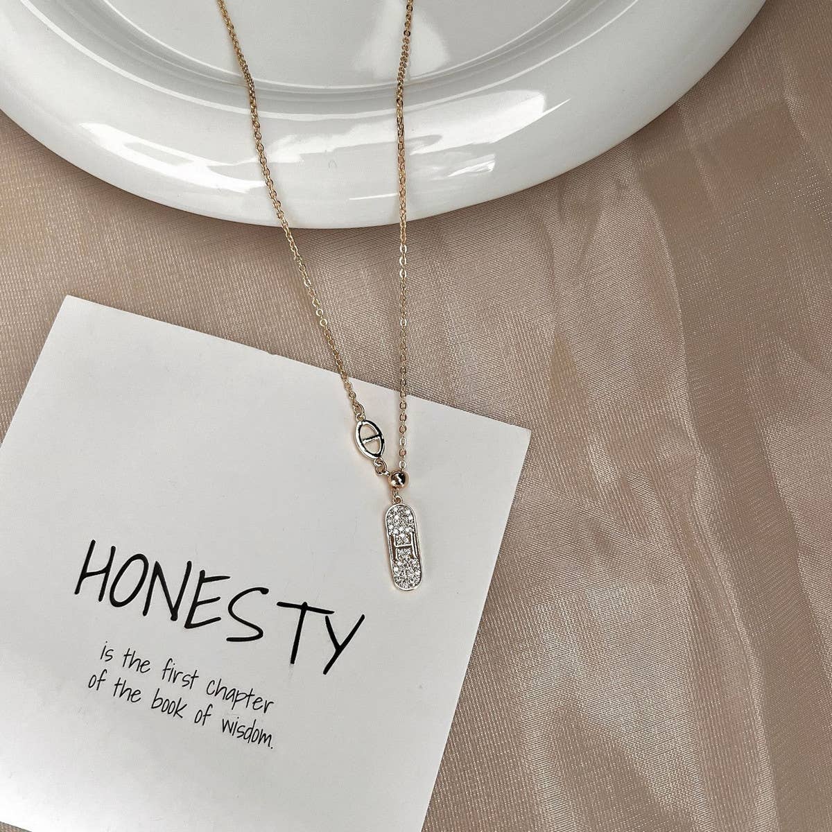 2024 SPRING AND SUMMER LONG GEOMETRIC NECKLACE_CWAJE1277