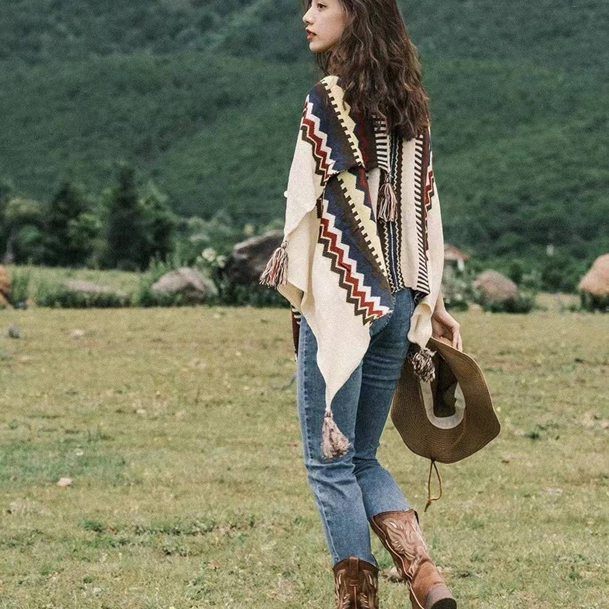 CWASC1796_BOHEMIAN FRINGE CAPE KNITTED ETHNIC STYLE SHAWL