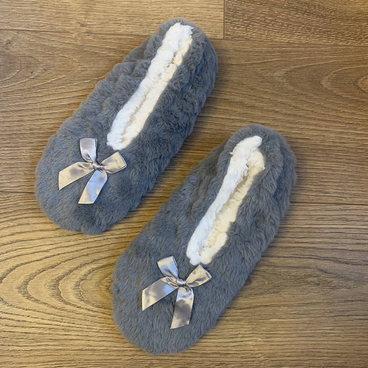 THICKENED AND VELVET ADULT FLOOR SOCK SLIPPERS