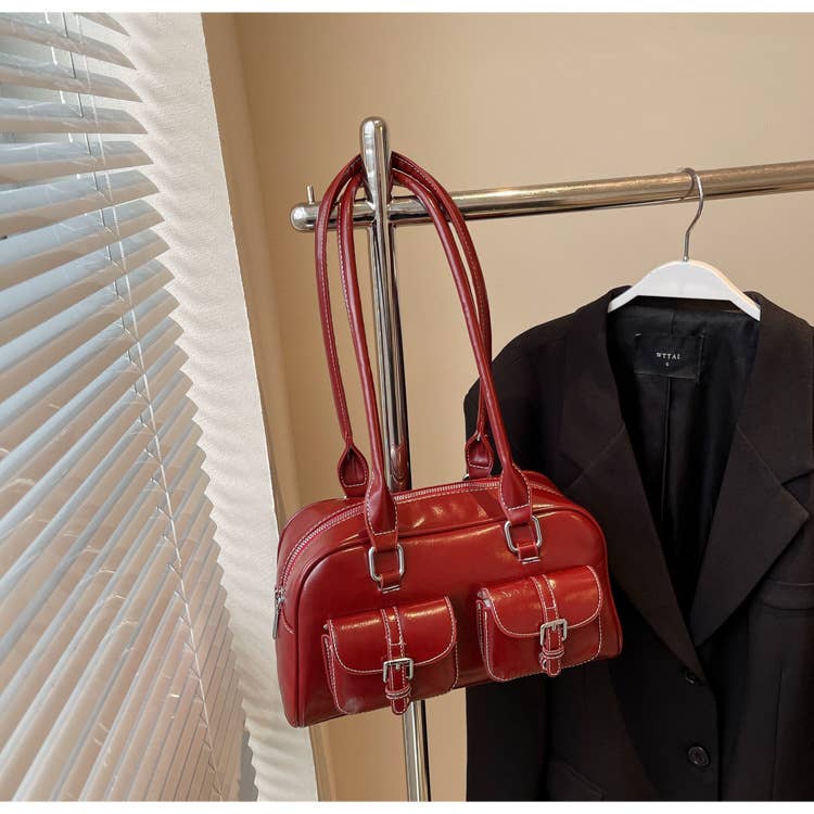 Fashionable color-blocking single-shoulder bag