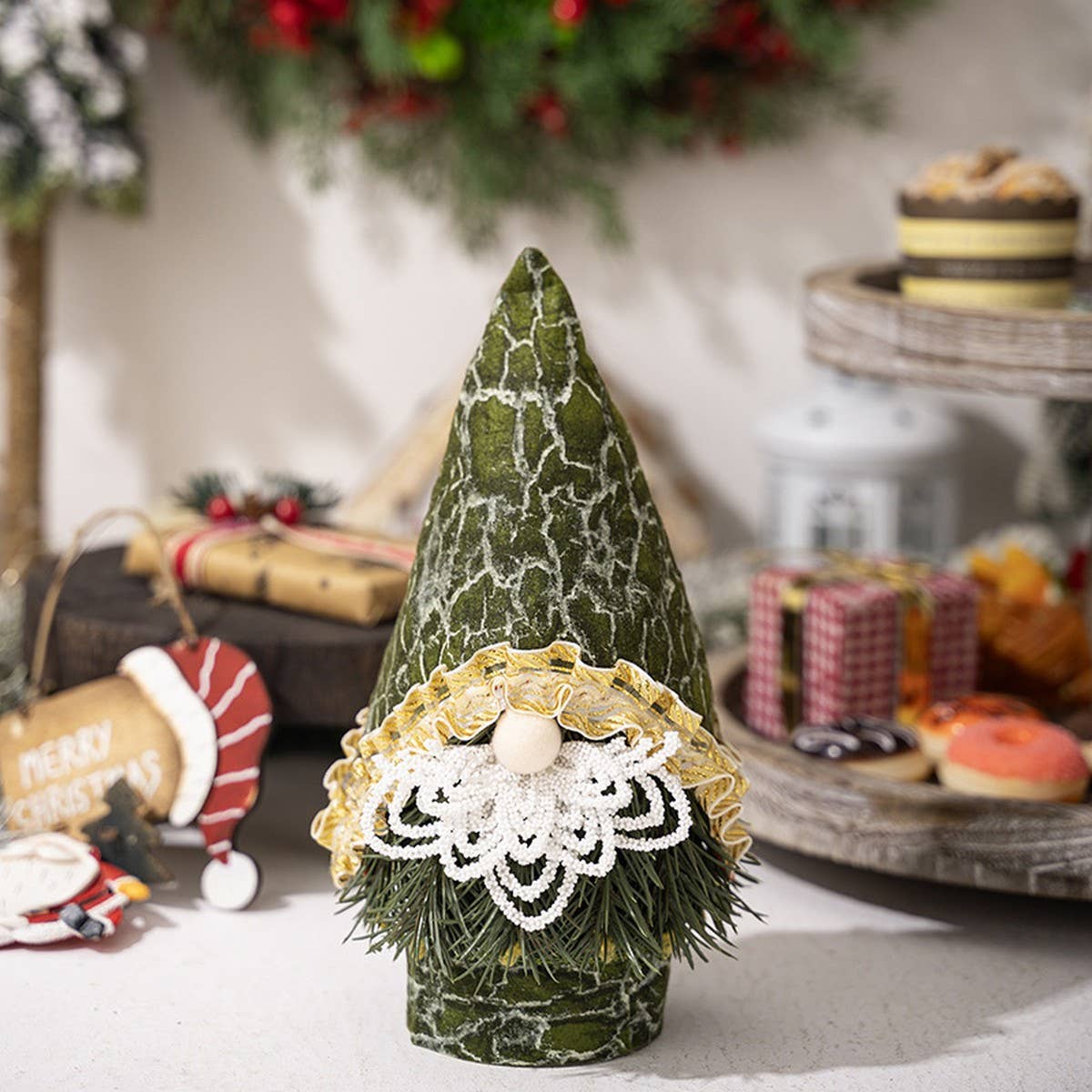 CWMM10289_CHRISTMAS TREE GNOME PLUSH FACELESS DOLL DECOR