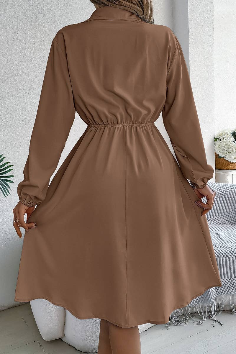 CWDSD5772_LONG-SLEEVED BUTTON-UP DRESS WITH WAIST TUCKED