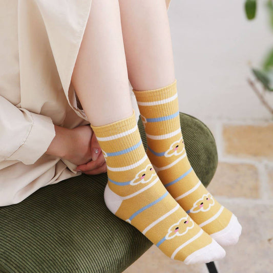 NEW ARRIVAL CLOUD COLLEGE STYLE MIDDLE TUBE SOCKS