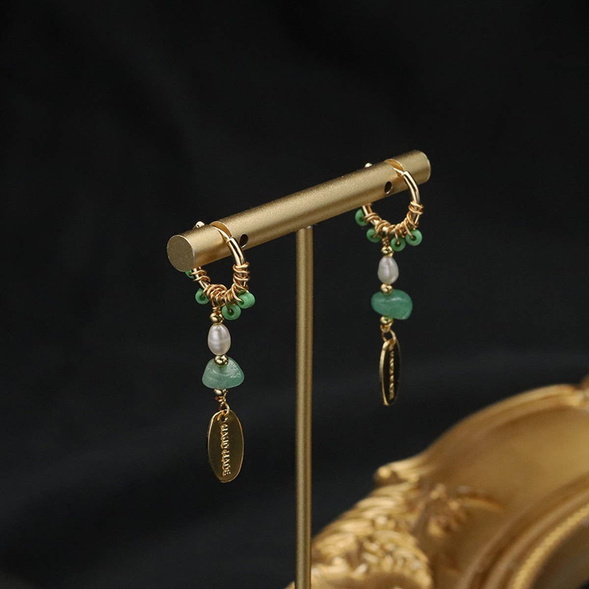 NEW HIGH-END RETRO TEMPERAMENT LONG EARRINGS