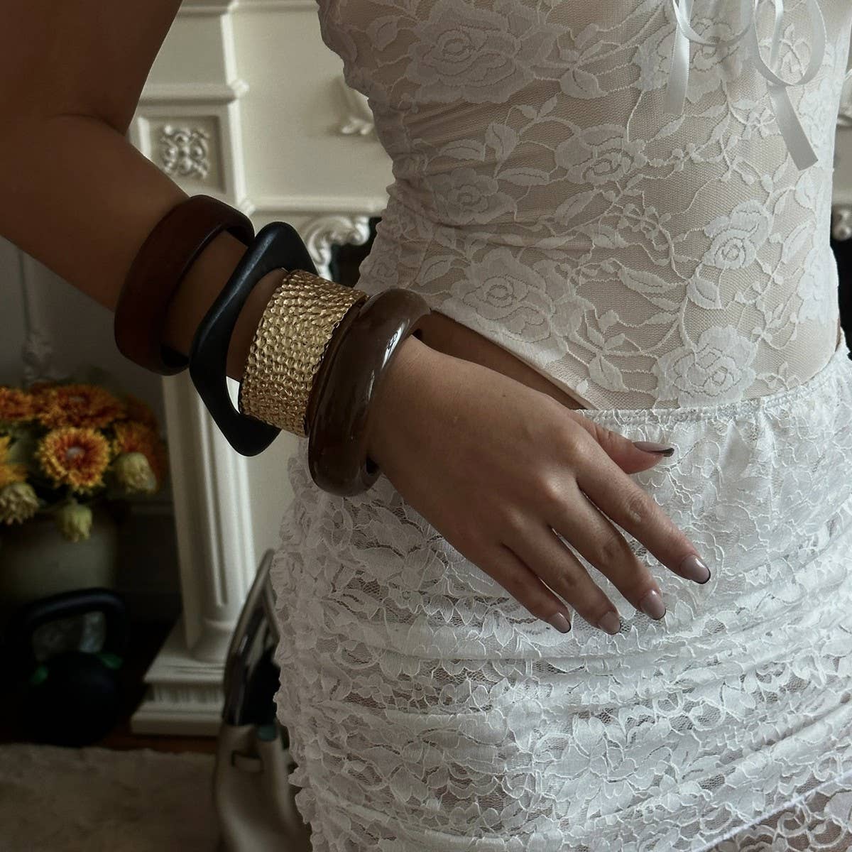 NEW LIGHT LUXURY FASHION IRREGULAR BRACELET