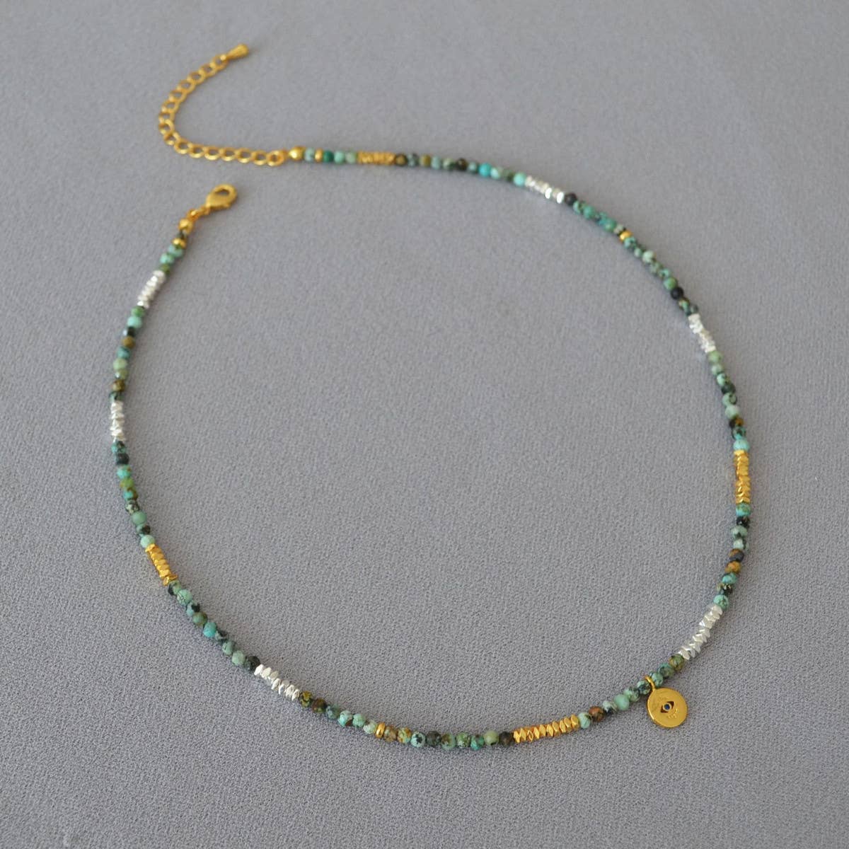 VINTAGE TURQUOISE AND SILVER BEADED NECKLACE