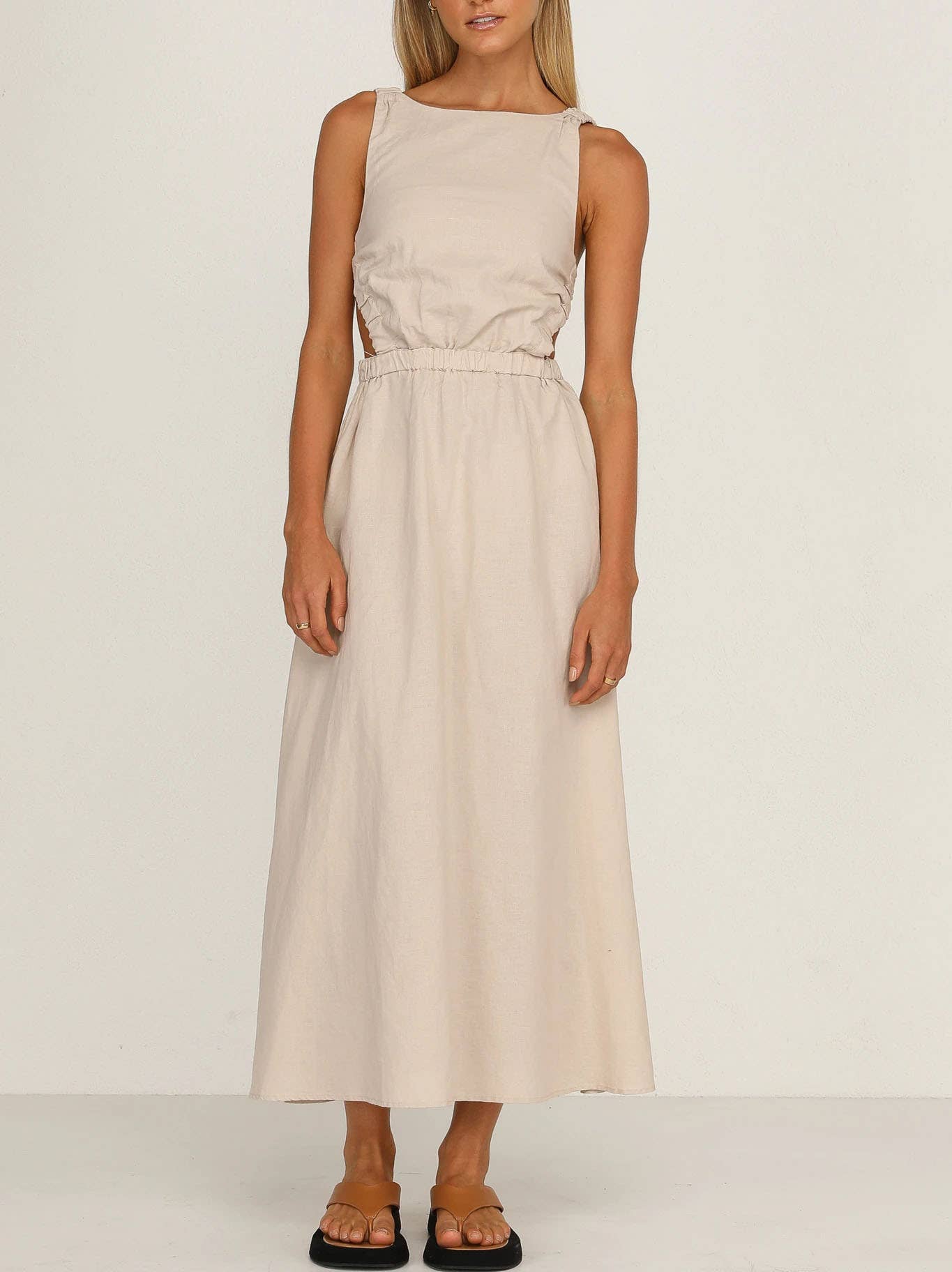 BACKLESS CUT-OUT SOLID COLOR COMMUTER DRESS