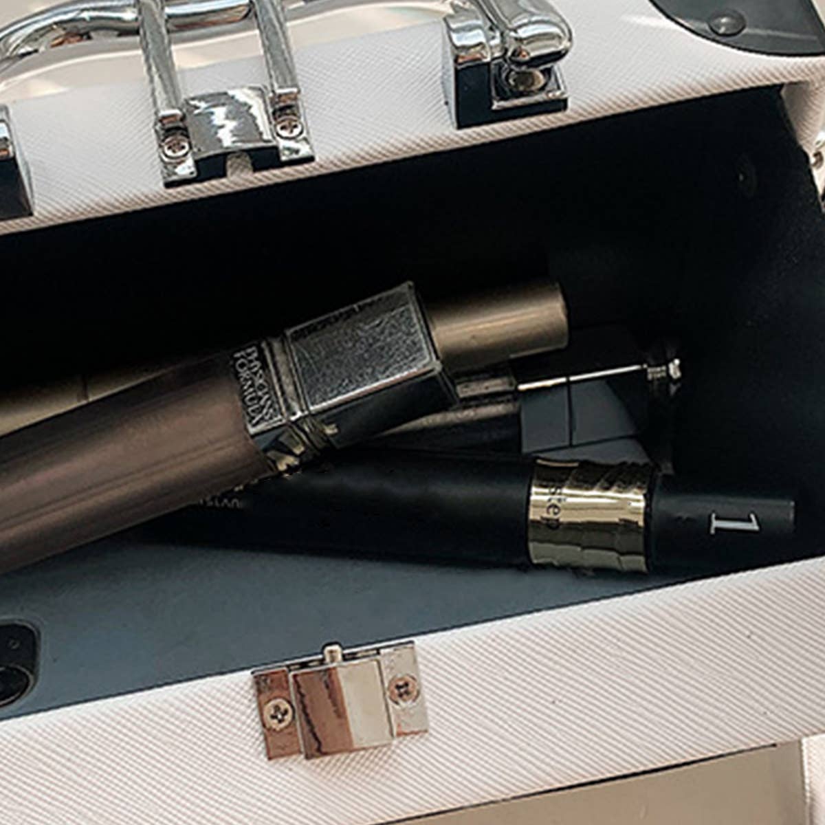 RETRO RADIO BOX-SHAPED MESSENGER BAG_CWAB0985