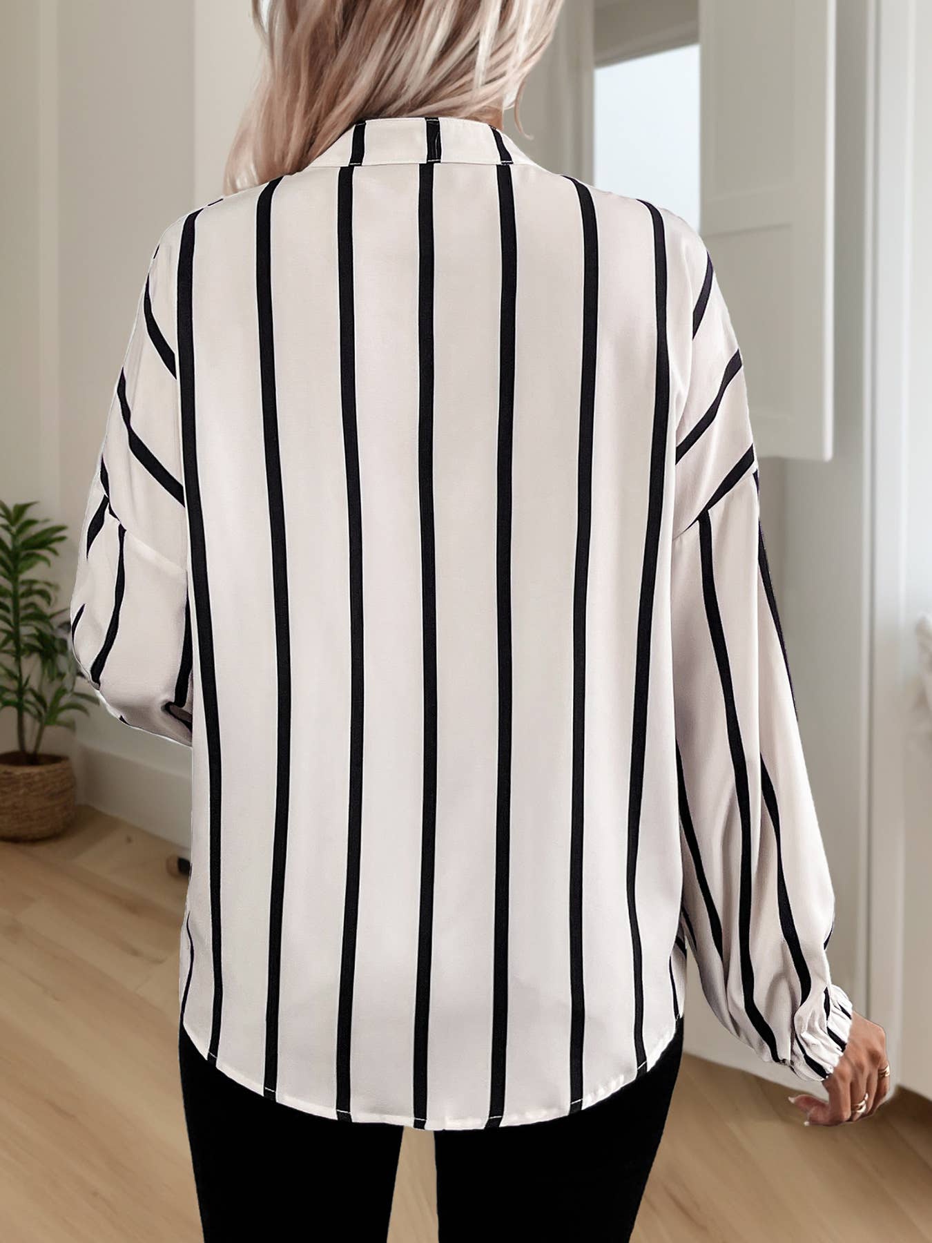 Stand-up collar long-sleeved striped shirt
