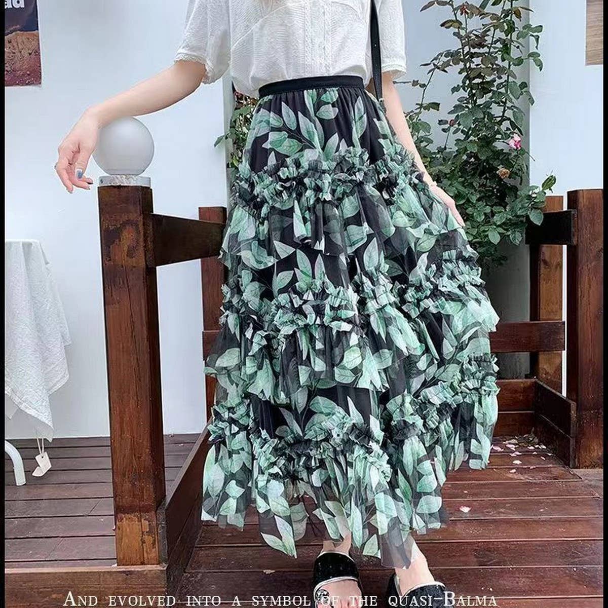 LAYERING TULLE SKIRTS WITH FLORAL PRINTS_CWBLS0400