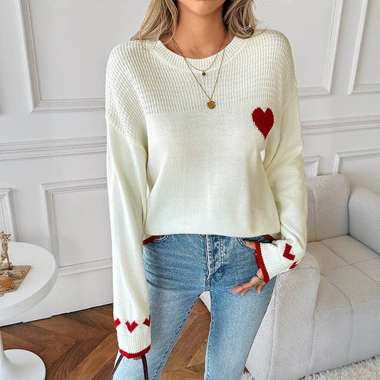Round-neck heart-shaped jacquard sweater