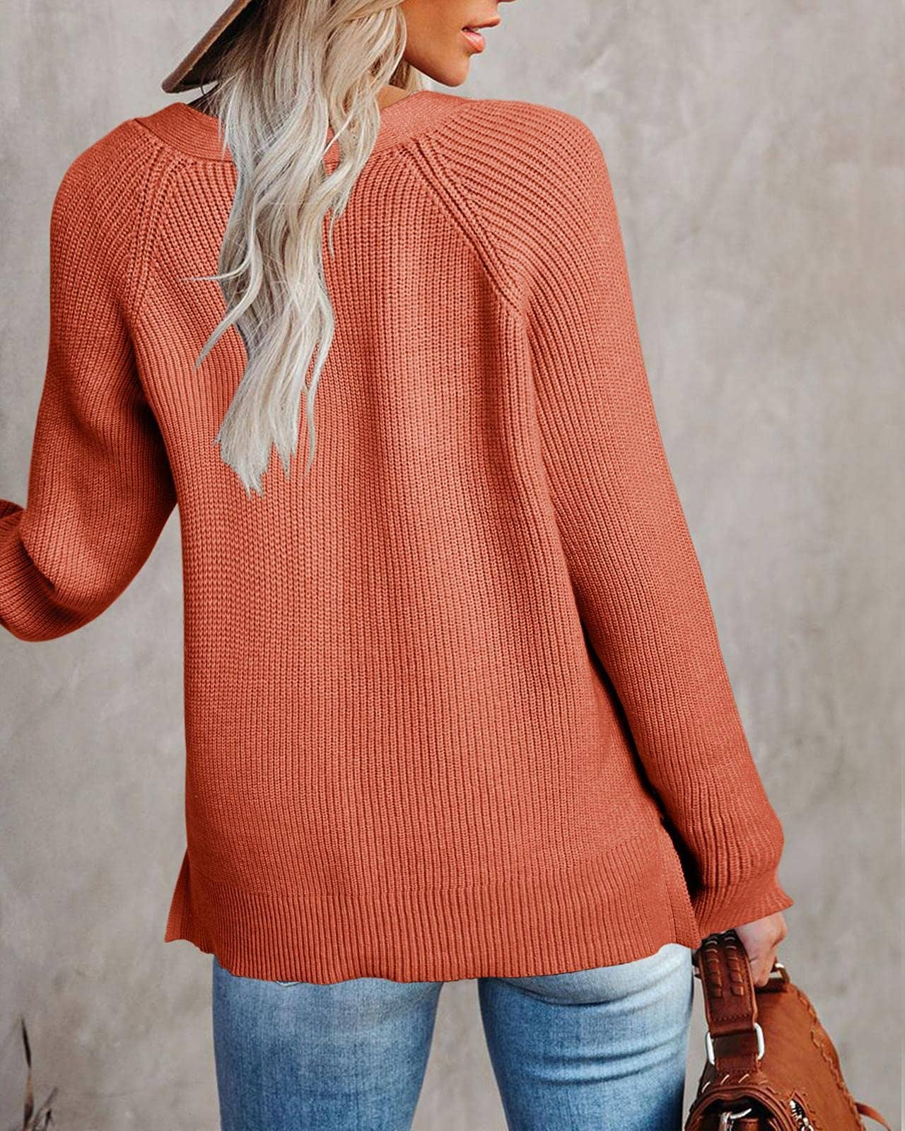 KNIT PULLOVER V-NECK SINGLE BREASTED SWEATER