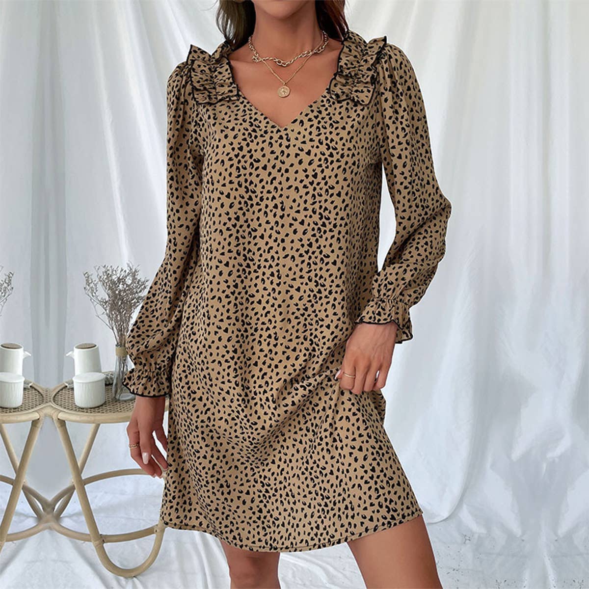 V-NECK LEOPARD PRINT DRESS WITH LOTUS SLEEVES