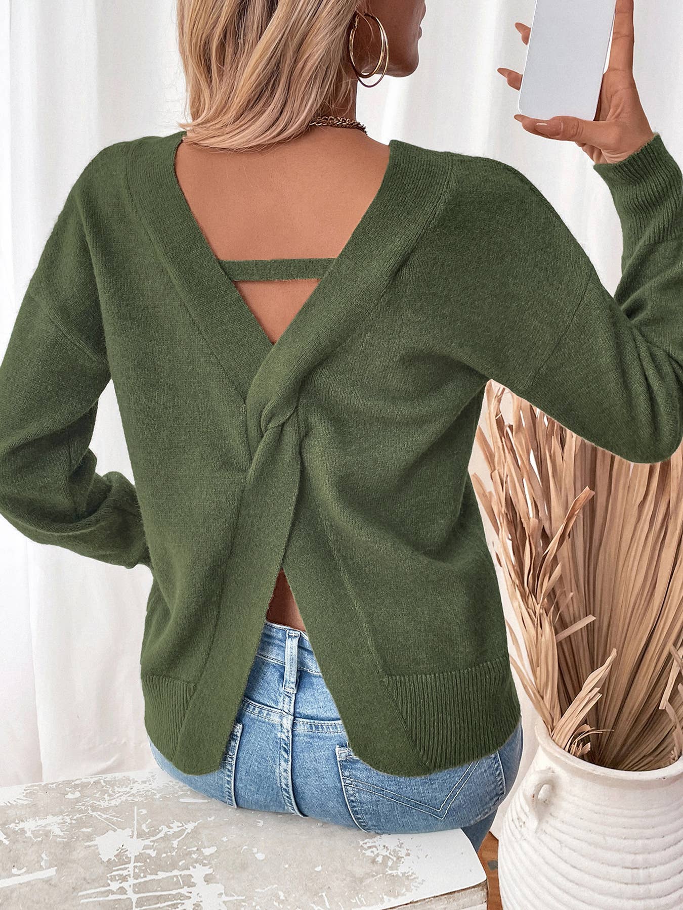 Sexy casual backless V-neck solid color sweater