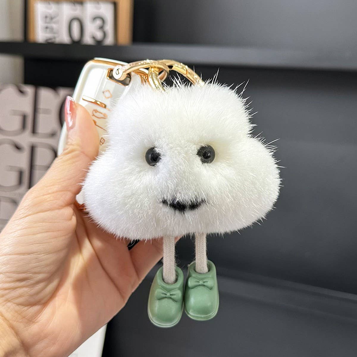 CUTE LITTLE CLOUD CAR KEYCHAIN PENDANT ACCESSORIES