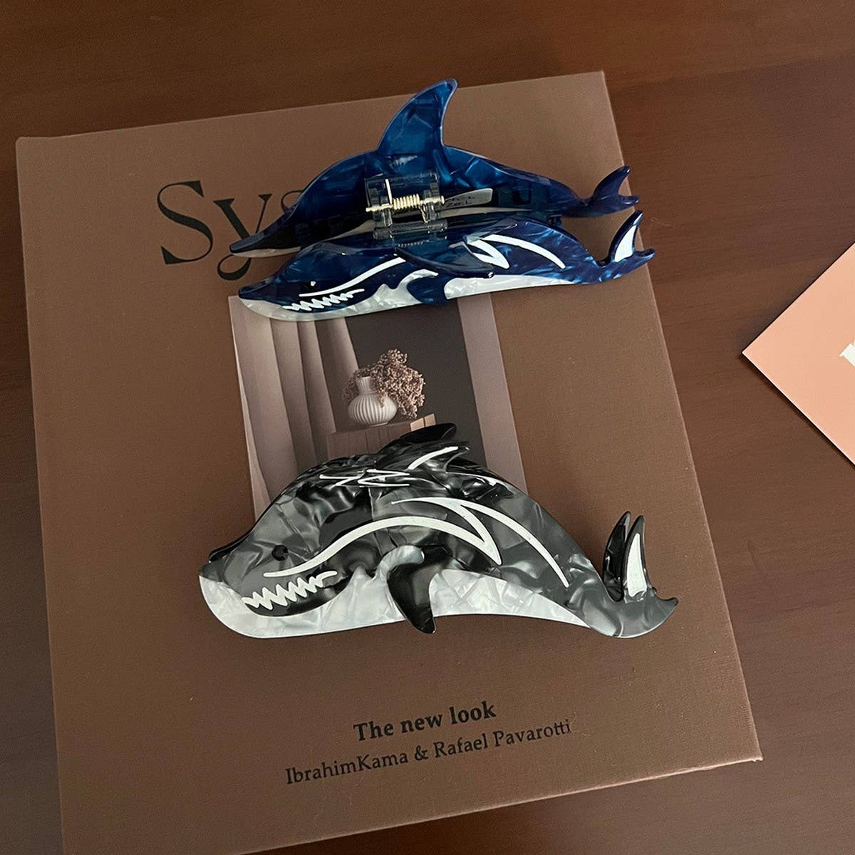 Shark Series Acetate Hair Claw,Chic Back Clip