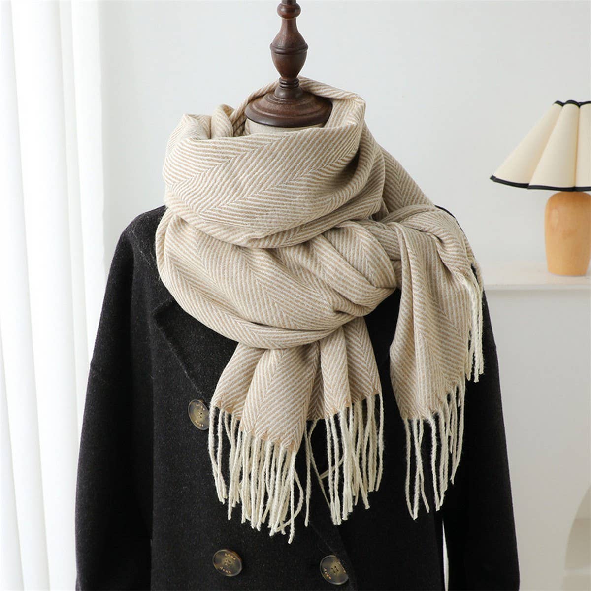 Cozy Water Ripple Wrap Scarf for Fall Season