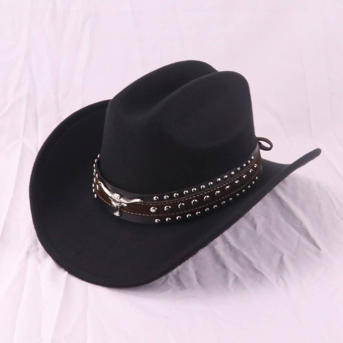 Wide Brim Felt Cowboy Hat with Bull Metal Decor_CWAH3664