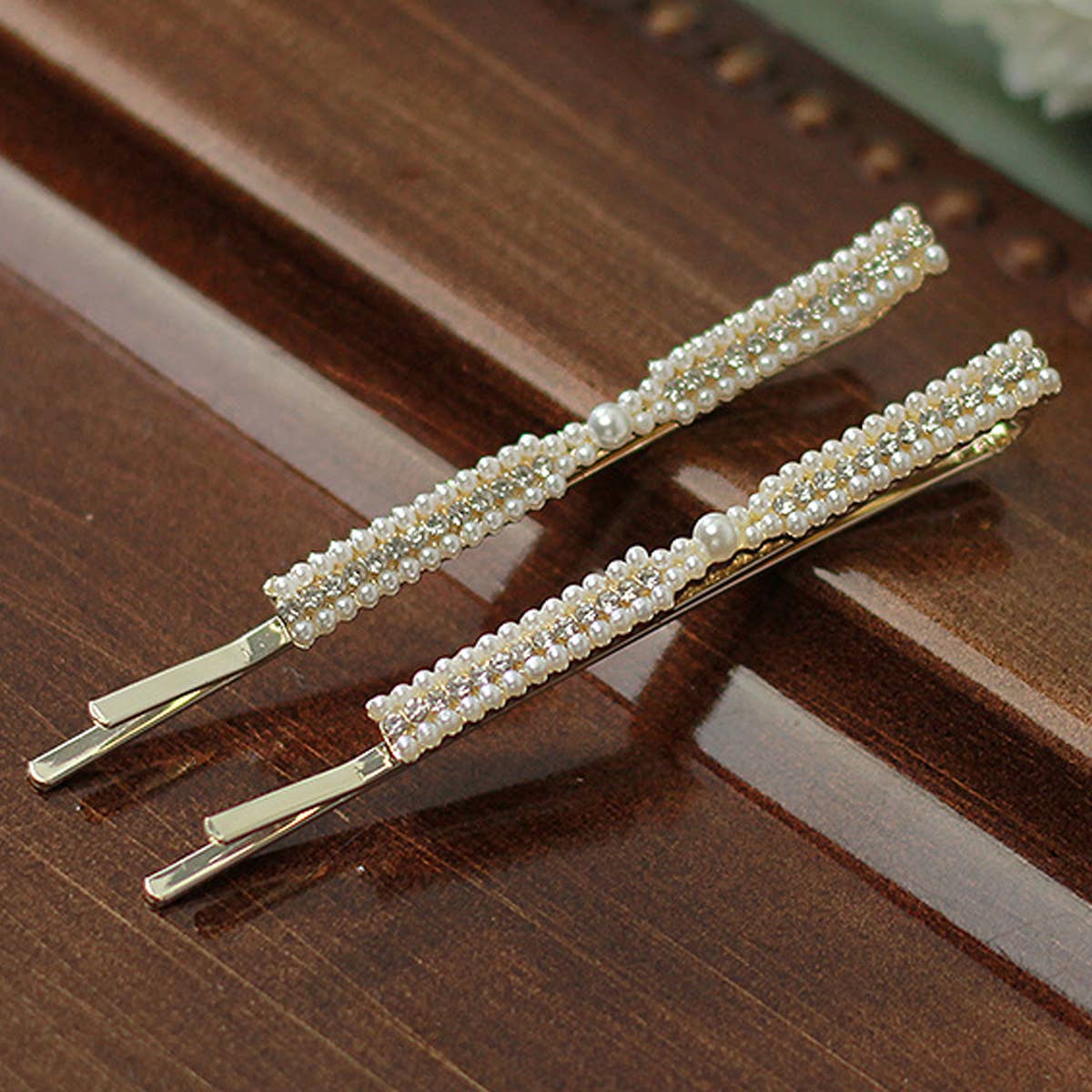 2-PIECE ELEGANT PEARL HAIR PIN SET_CWAHA1217