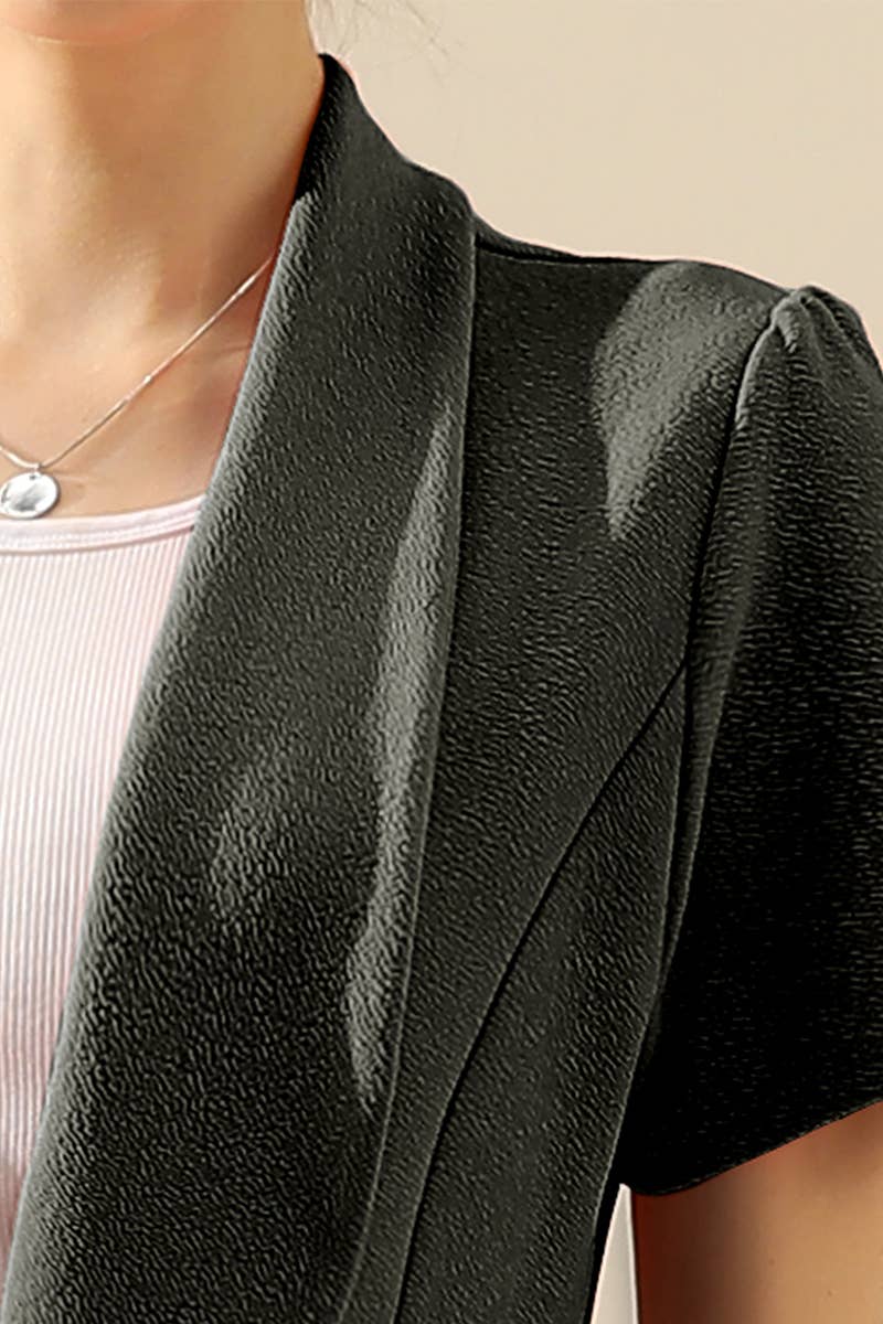 CWOBL095_Short Sleeve Open Front Draped Ruffles Blouses