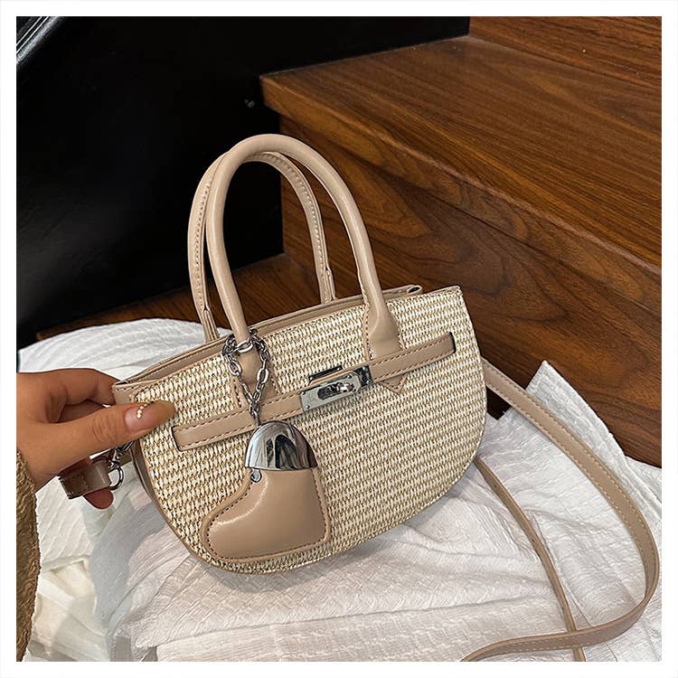 Weave fashionable and niche handbags and totes