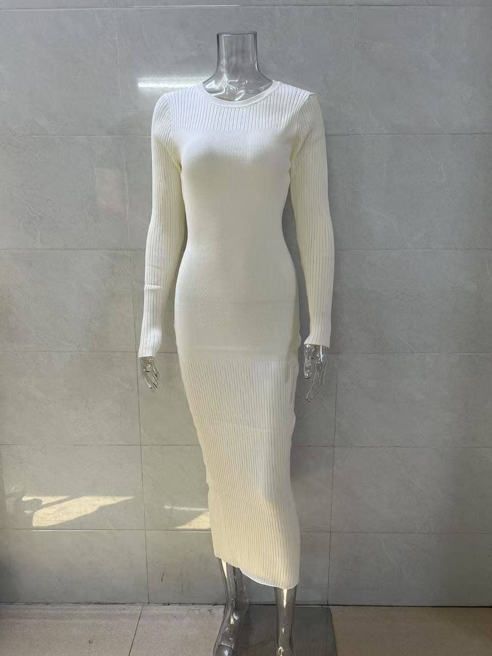 Round-neck pitted tight knitted dress