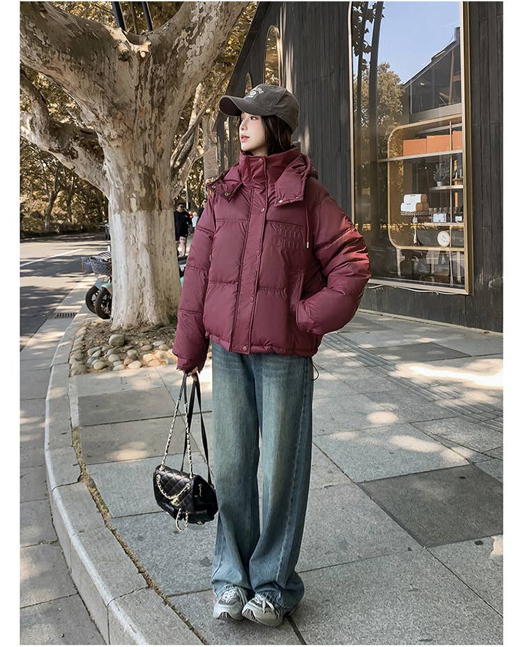 Hooded and textured short cotton-padded jacket