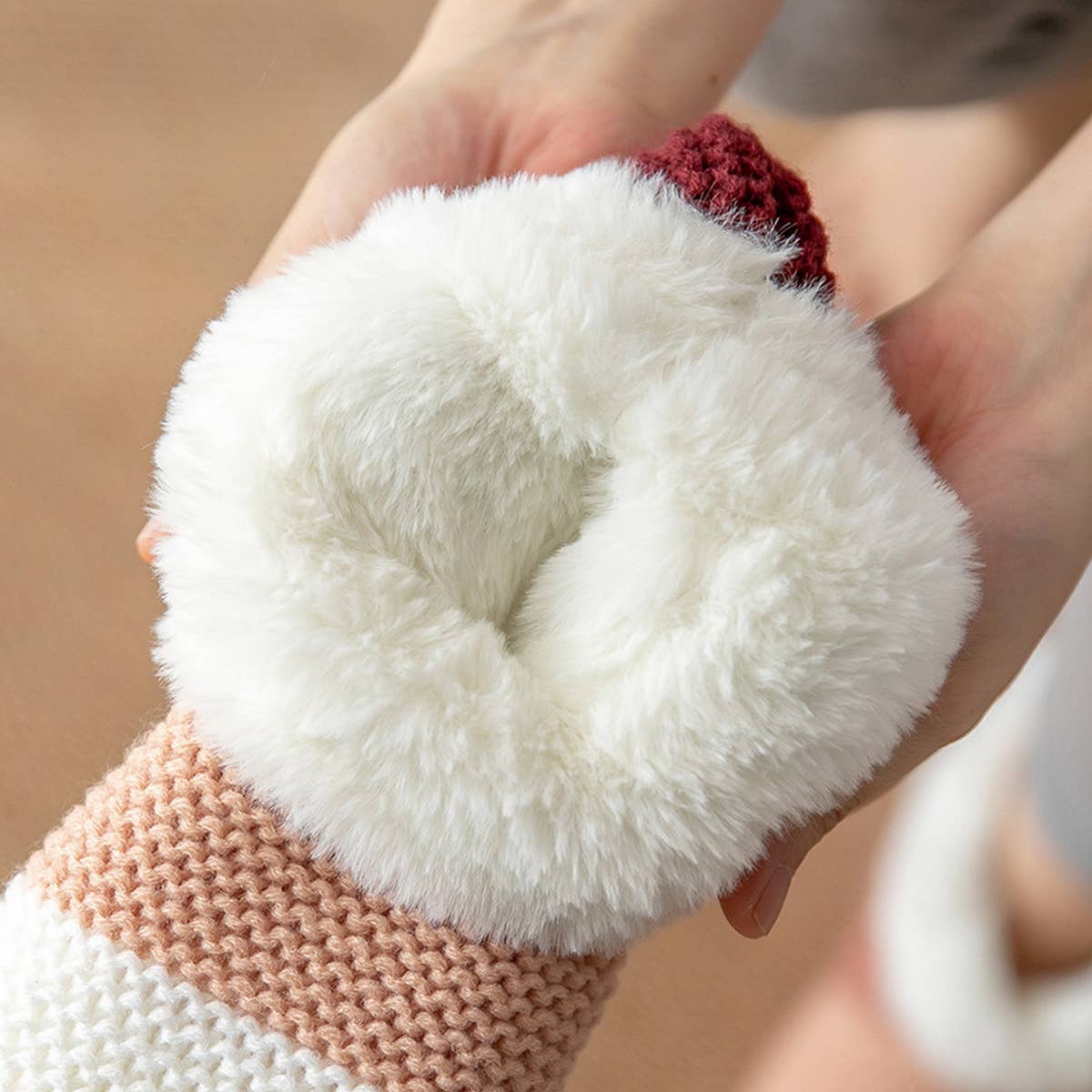 WINTER BUNNY LEG COVER PLUSH INDOOR SLIPPERS