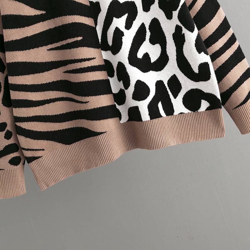 LEOPARD PRINT PATCHWORK MIXED KNIT SWEATER