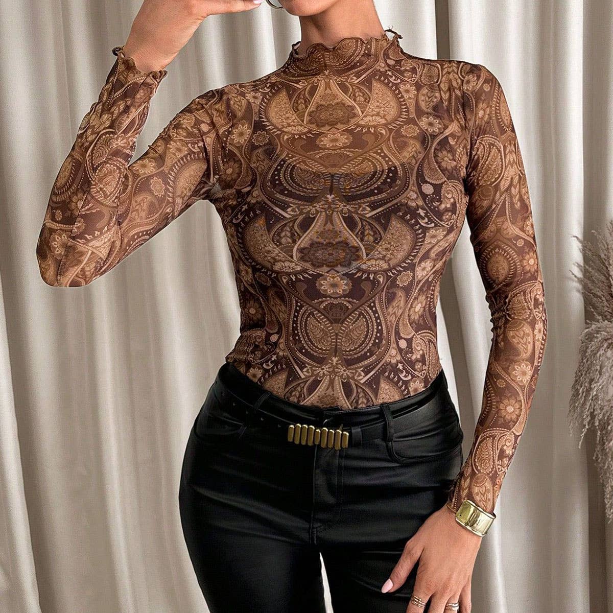SEXY LEOPARD PRINT MESH FITTED T-SHIRT