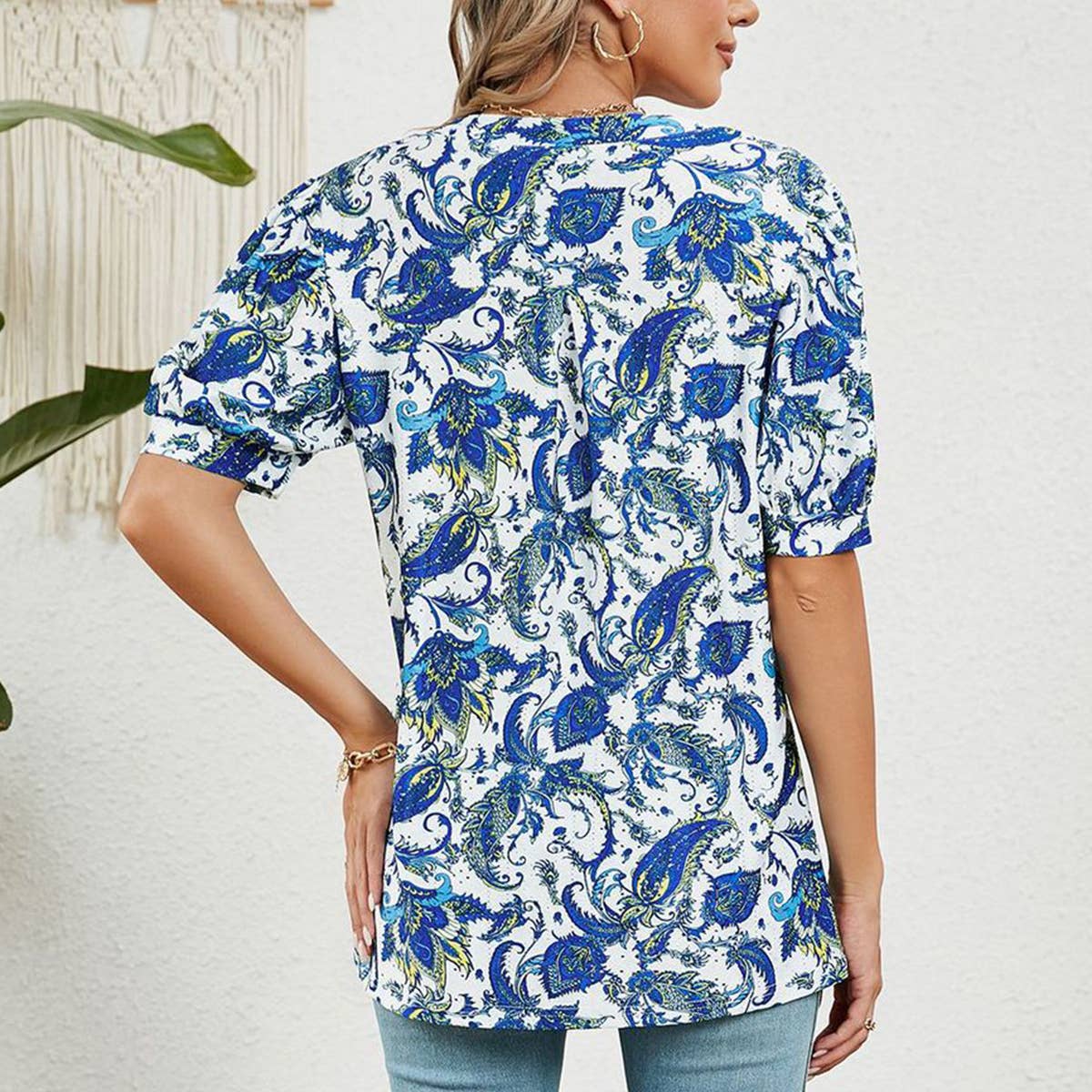 V NECK LOOSE SHORT SLEEVE PRINTED T SHIRT_CWTSTS0315